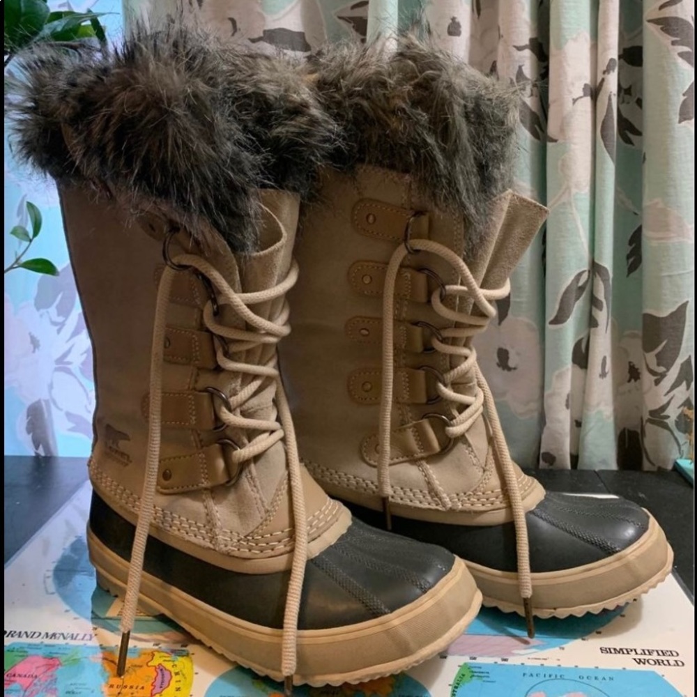 Sorel Fur Enhanced Winter Boot